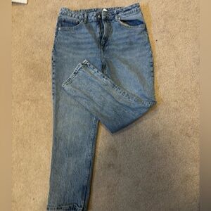 H&M Straight-Leg Women's Jeans in Light Blue Wash